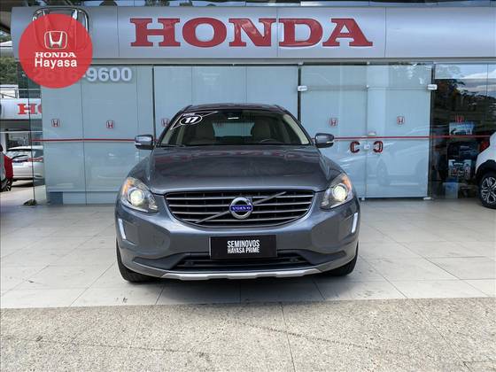 VOLVO XC60 2.0 T5 MOMENTUM GASOLINA 4P AUTOMÁTICO